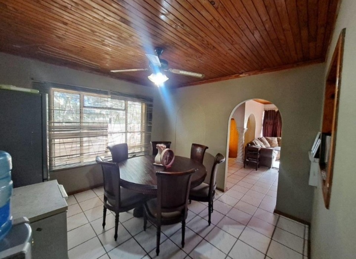 4 Bedroom Property for Sale in Roosheuwel North West